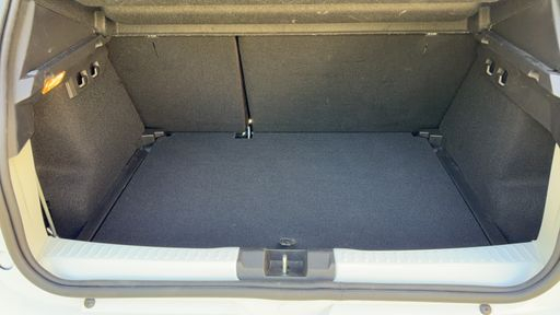 Dacia Sandero TCE 90 auto - Journey – 2025 – 2828 km – Essence – Boîte Automatique — photo 41