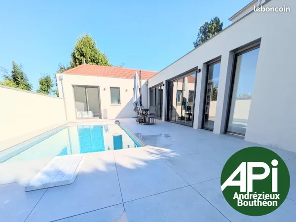 Villa 6 pièces 159 m²