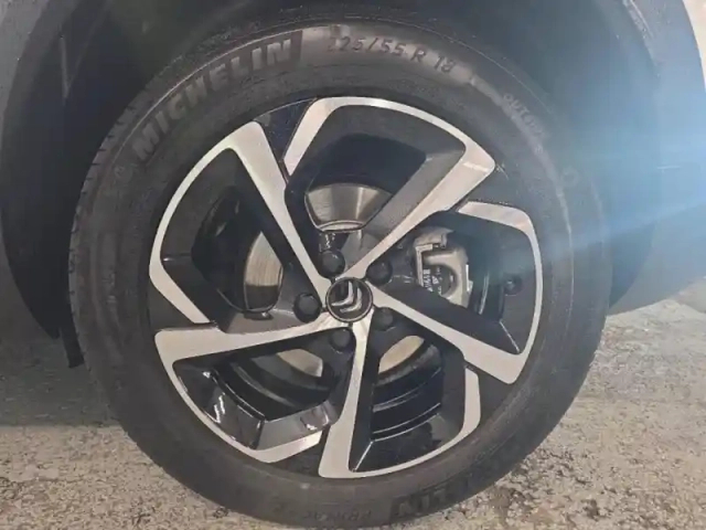 Citroën C5 Aircross puretech 130ch s&amp;s c-series eat8 e6.d — photo 7