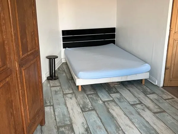 Grande chambre - Colocation - APL OK