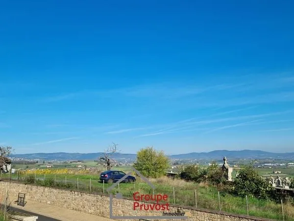 terrain à bâtir de 586m²