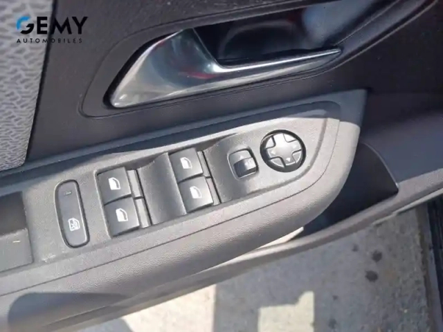 Citroën C4 puretech 130 s&amp;s eat8 — photo 12