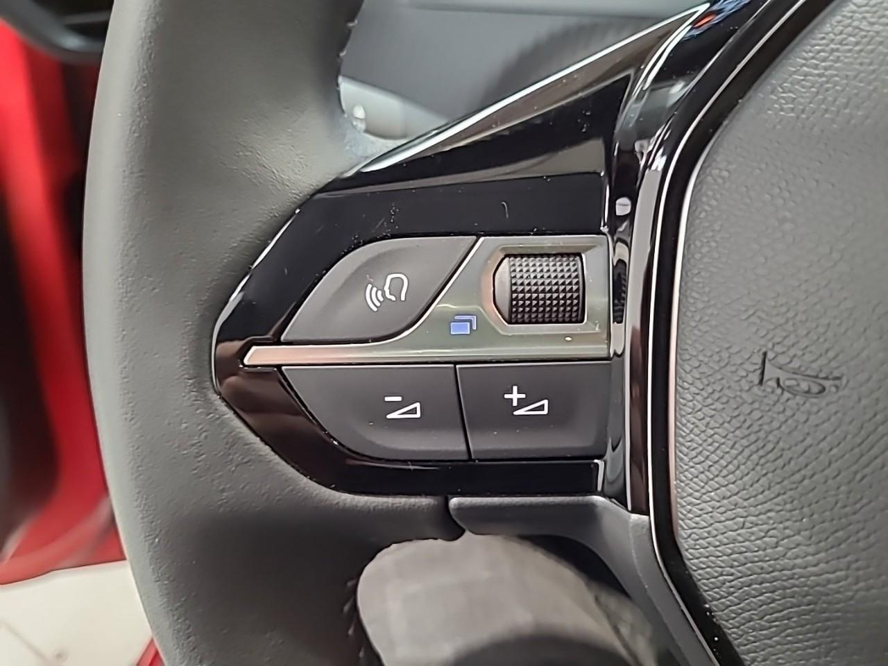 Peugeot 208 bluehdi 100 s&s bvm6 active — photo 18