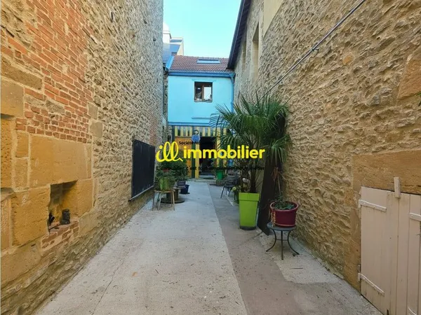 Maison 9 pièces 179 m²