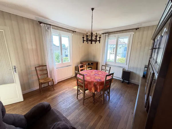 Maison quartier calme avec 3 chambres