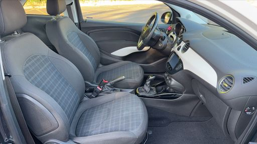 Opel Adam 1.4 Twinport 87 Easytronic - Glam – 2016 – 55289 km – Essence – Boîte Automatique — photo 28