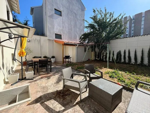 Maison 5 pièces 82 m²