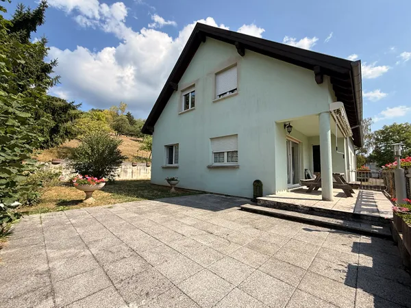 SUPERBE MAISON INDIVIDUELLE - STEINBACH