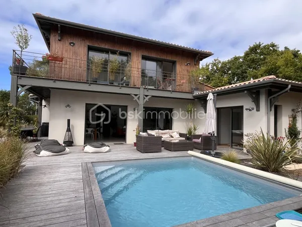 Maison 5 pièces 154 m²