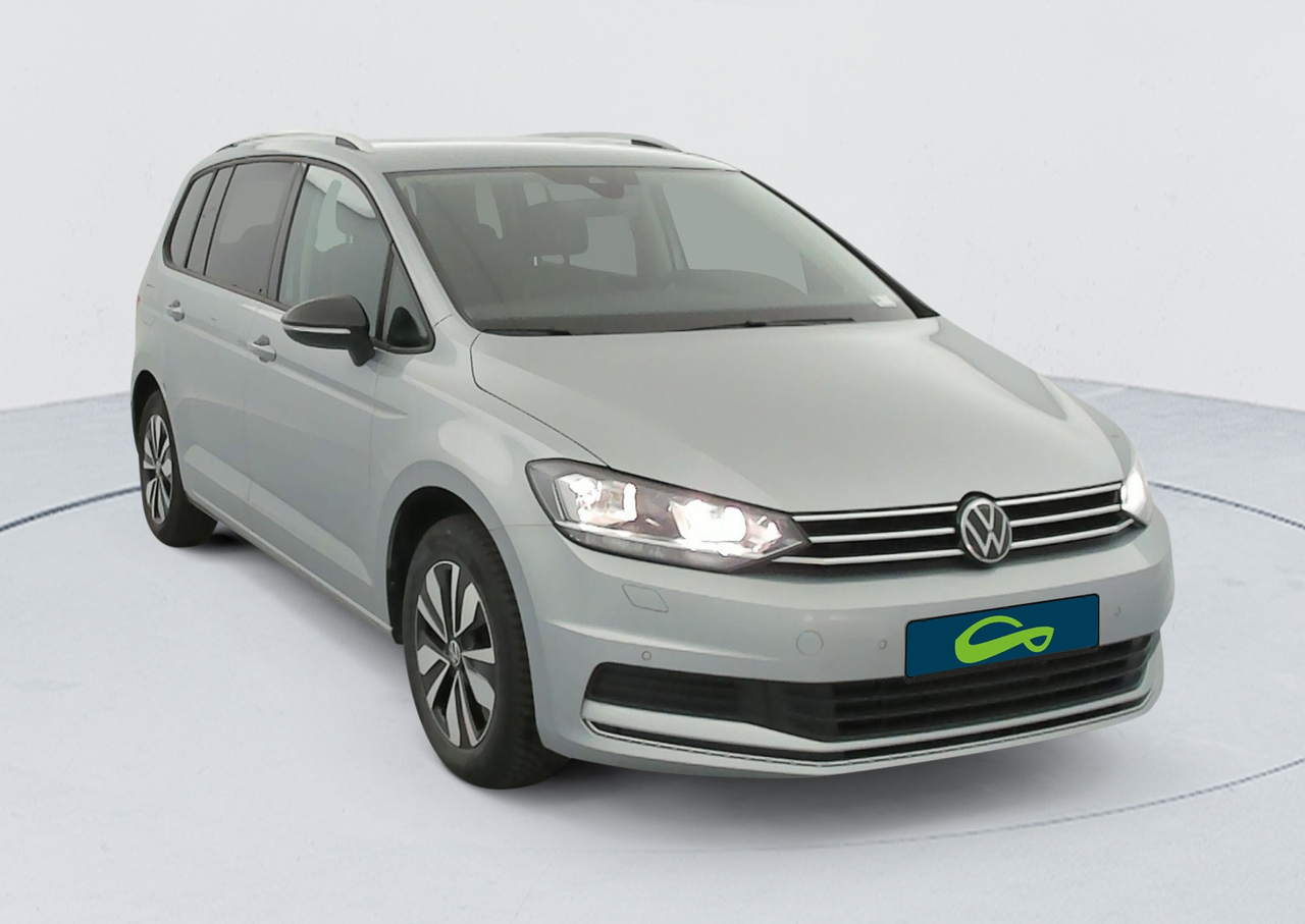 Volkswagen Touran — photo 7