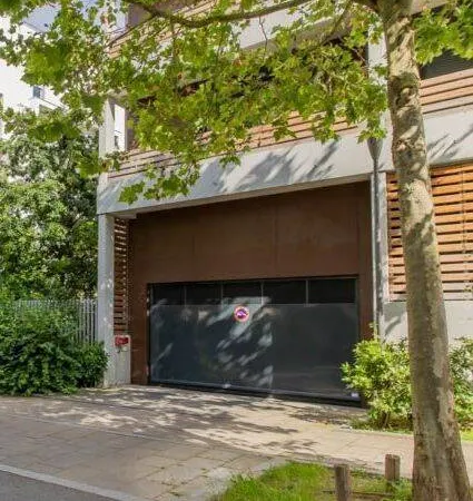 Parking 11 m²