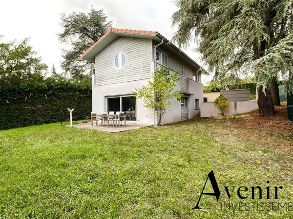 Maison 5 pièces 110 m²