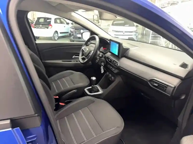 Dacia Sandero eco-g 100 - 22 — photo 25