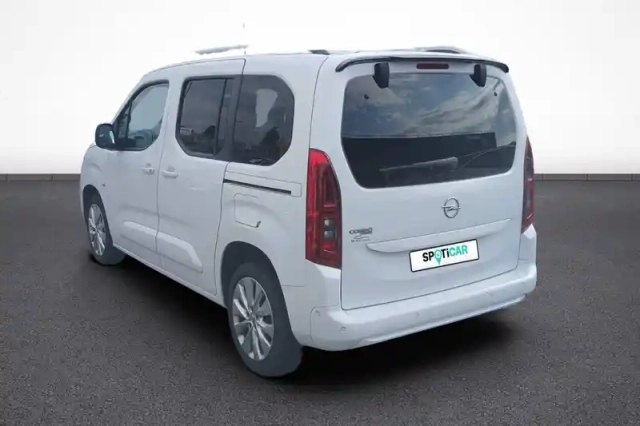 Opel Combo life l1h1 1.5 diesel 100 ch start/stop — photo 4