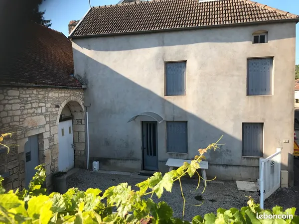 Maison de village meublee
