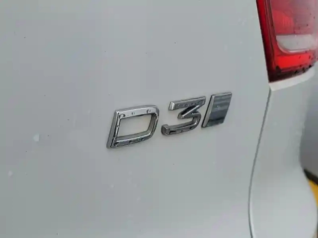 Volvo Xc40 d3 adblue 150 ch geartronic 8 — photo 25