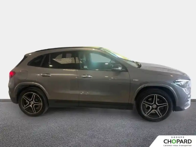 Mercedes Gla 250 e hybrid eq 8g-dct — photo 9