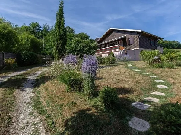 Maison sur sous sol complet - Vézeronce