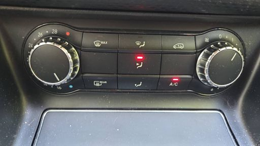 Mercedes Classe A 1.5 160 CDI 90 - Inspiration – 2018 – 103410 km – Diesel – Boîte Manuelle — photo 23