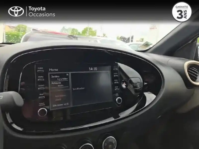Toyota Aygo X 1.0 vvt-i 72ch design s-cvt — photo 14
