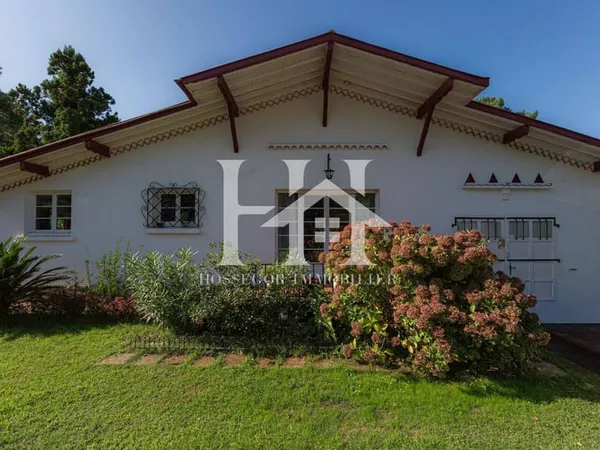 Villa 5 pièces 150 m²