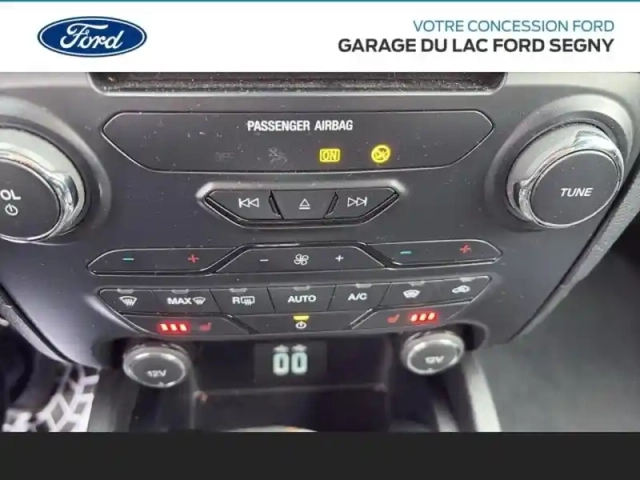 Ford Ranger 2.0 tdci 213ch super cab wildtrak — photo 12