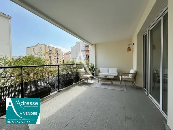 PERPIGNAN SUD À VENDRE APPARTEMENT T3 AVEC GRANDE TERRASSE ET 2 PLACES DE PARKING EN S/SOL