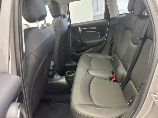 Mini Mini hatch 5 portes cooper 136 ch dkg7 — photo 11