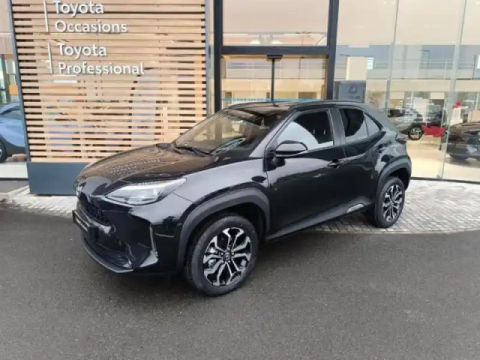 Toyota Yaris cross 130h design my26