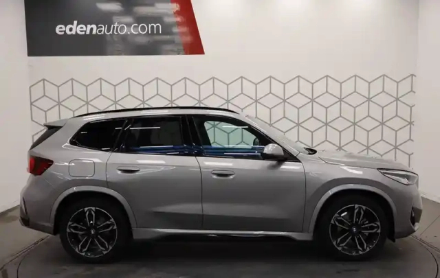 Bmw X1 i edrive20 204ch bva — photo 17