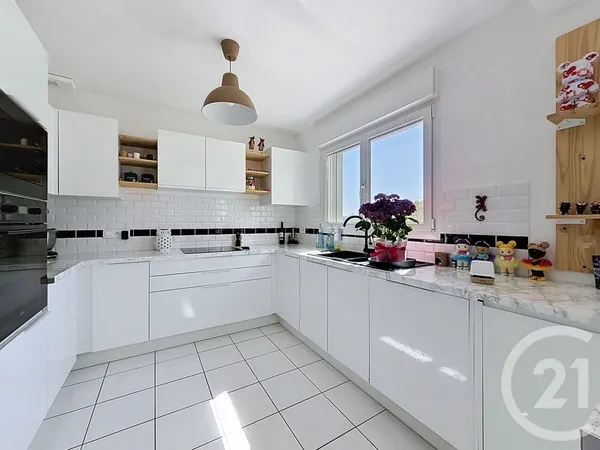 Maison 5 pièces 85 m²