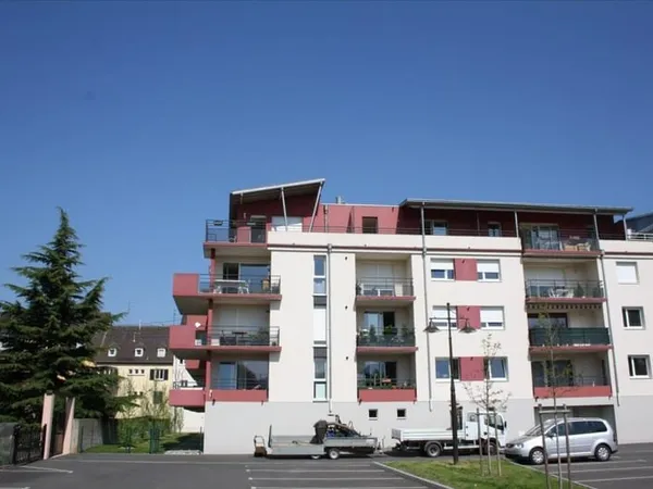 INGERSHEIM/PARKING