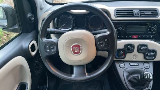 Fiat Panda 1.3 Multijet 75 - Rock – 2014 – 144164 km – Diesel – Boîte Manuelle — photo 26