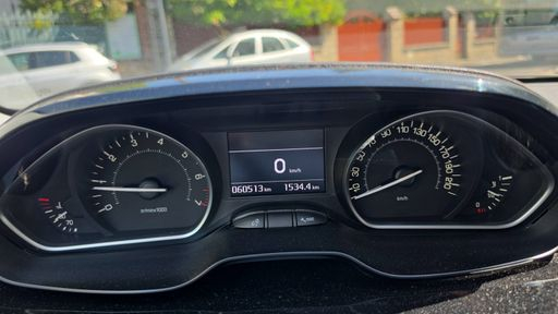 Peugeot 208 1.2 PureTech 82 - Style – 2018 – 60513 km – Essence – Boîte Manuelle — photo 17