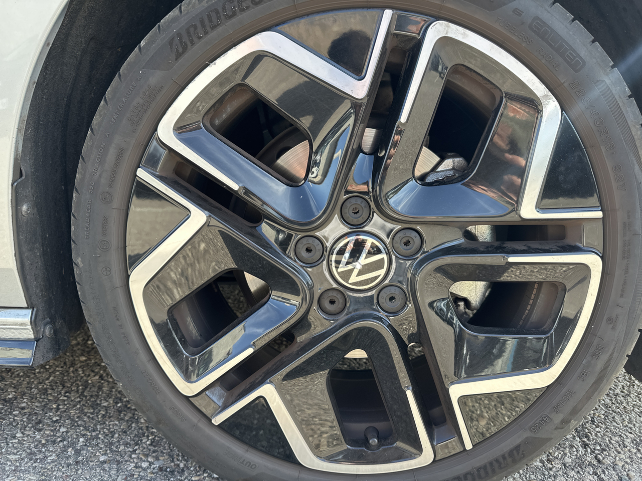 Volkswagen Golf 1.5 eTSI EVO2 116 DSG7 — photo 21