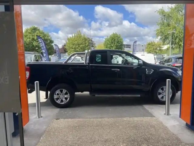 Ford Ranger 2.0 tdci 213ch super cab limited — photo 4