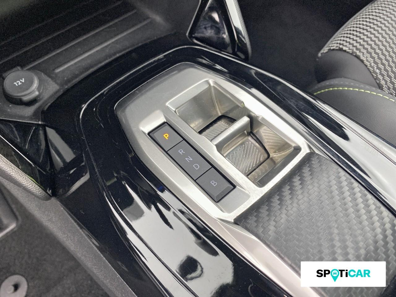 Peugeot 2008 e-2008 156ch 54 kwh gt — photo 14