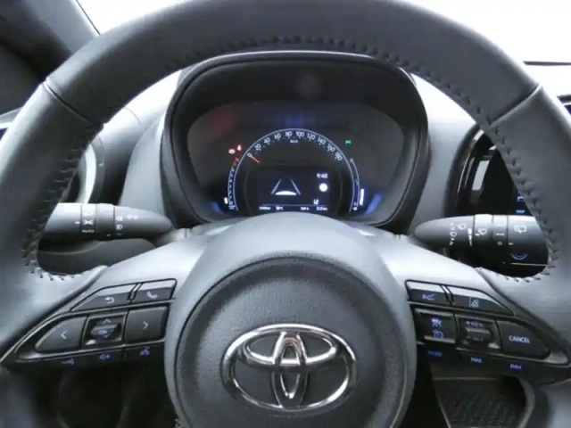 Toyota Aygo 1.0 vvt-i 72 design — photo 16
