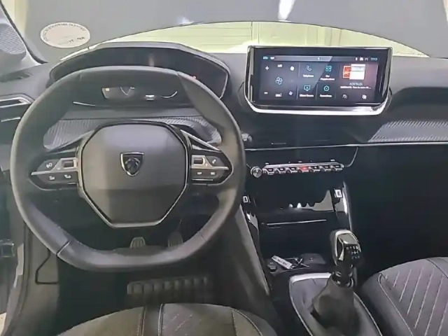 Peugeot 208 100 s&amp;s bvm6 — photo 8