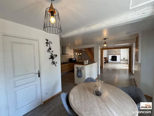 Maison en pierre 159m² - 5 chambres - Terrain environ 2000 m²