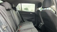 Volkswagen Golf 1.5 eTSI OPF 130ch Life Plus DSG7 — photo 23