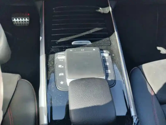 Mercedes Glb 200 d 8g-dct — photo 60
