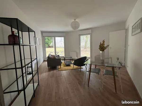 Appartement T2 meublé, terrasse & garage