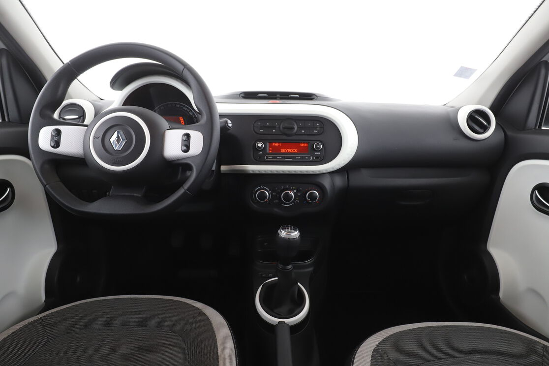Renault Twingo 1.0 SCe Zen — photo 11