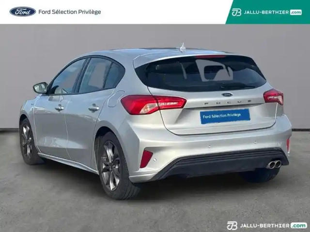 Ford Focus 1.0 ecoboost 125ch st-line 96g — photo 3