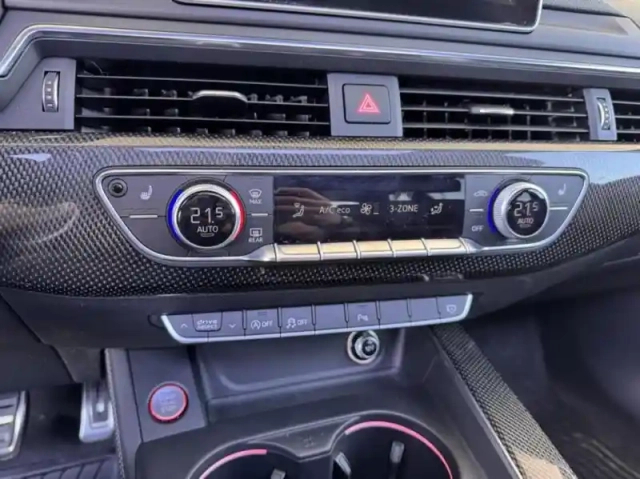 Audi A4 s4 avant 3.0 v6 tfsi 354ch quattro tiptronic 8 — photo 15