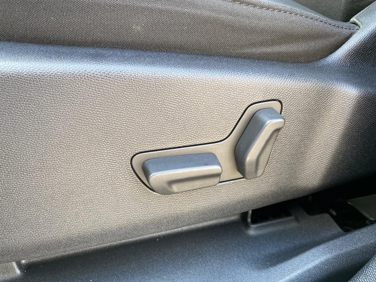 Citroën C5 Aircross hybrid 225ch shine pack e-eat8 — photo 19