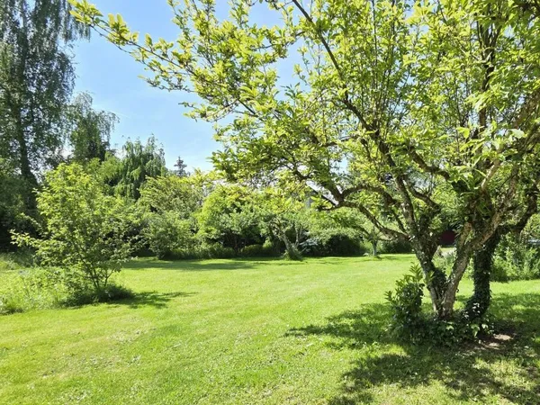 Terrain en individuel 793 m²