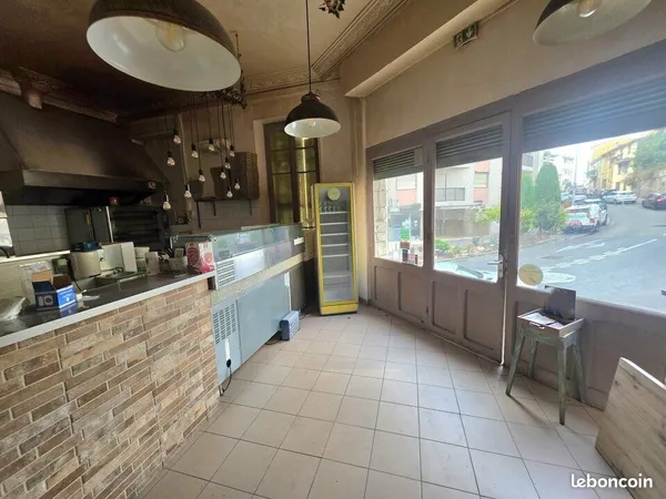 LOCAL COMMERCIAL 38 m² CAGNES-SUR-MER