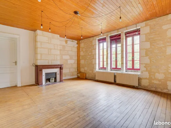 Bureaux 27 m² Lormont